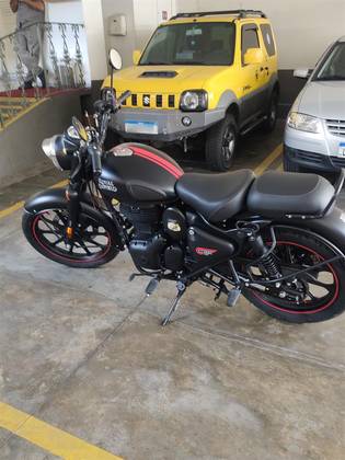 ROYAL ENFIELD CLASSIC 350 DARK 